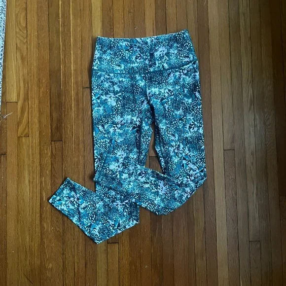 Gaiam Urban Chic Willow High Rise Leggings - Picture 5 of 5